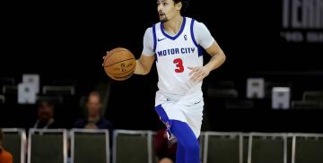 掘金二(èr)隊(duì)得到活塞二(èr)隊(duì)得分(fēn)手所(suǒ)属权，他在湖(hú)人(rén)马刺二(èr)隊(duì)都表现不错