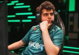 《英雄联盟(méng)》全球总决赛主题曲MV延遲(chí)发佈(bù)，Bwipo因(yīn)争议言论被移除(chú)鏡(jìng)头