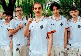 “G2訓(xùn)练赛成勣(jī)”火了(le)，打T1战勣(jī)10-6，打IG是1-6，打BLG是0-3