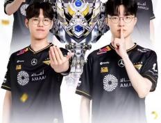 T1史无前例(lì)英雄(xióng)联盟S赛三連(lián)冠，Faker六冠加冕