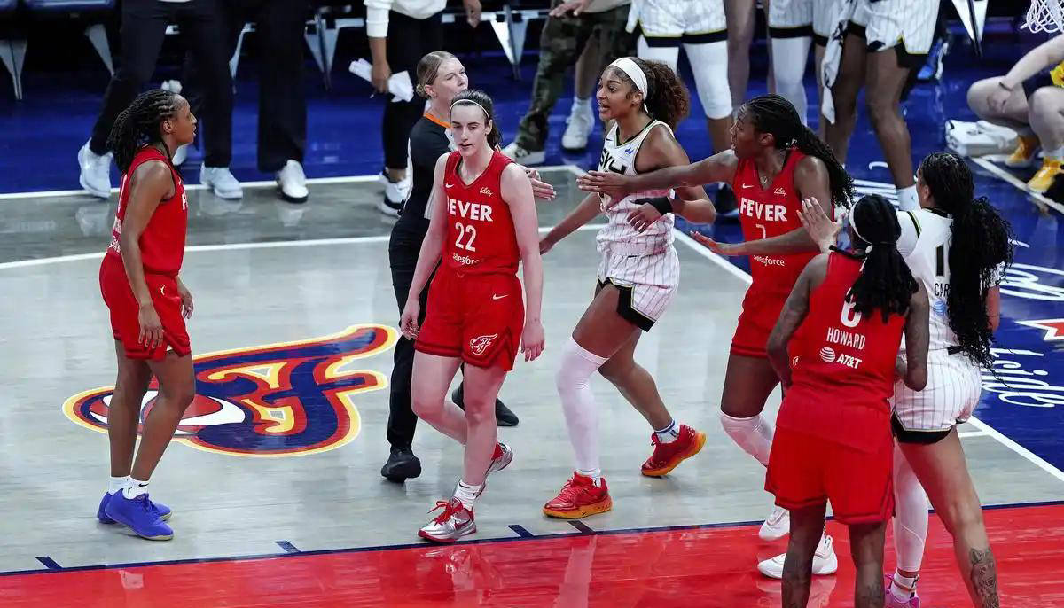 王牌(pái)主(zhǔ)场争进攻提(tí)升，狂热首战以下克上表现