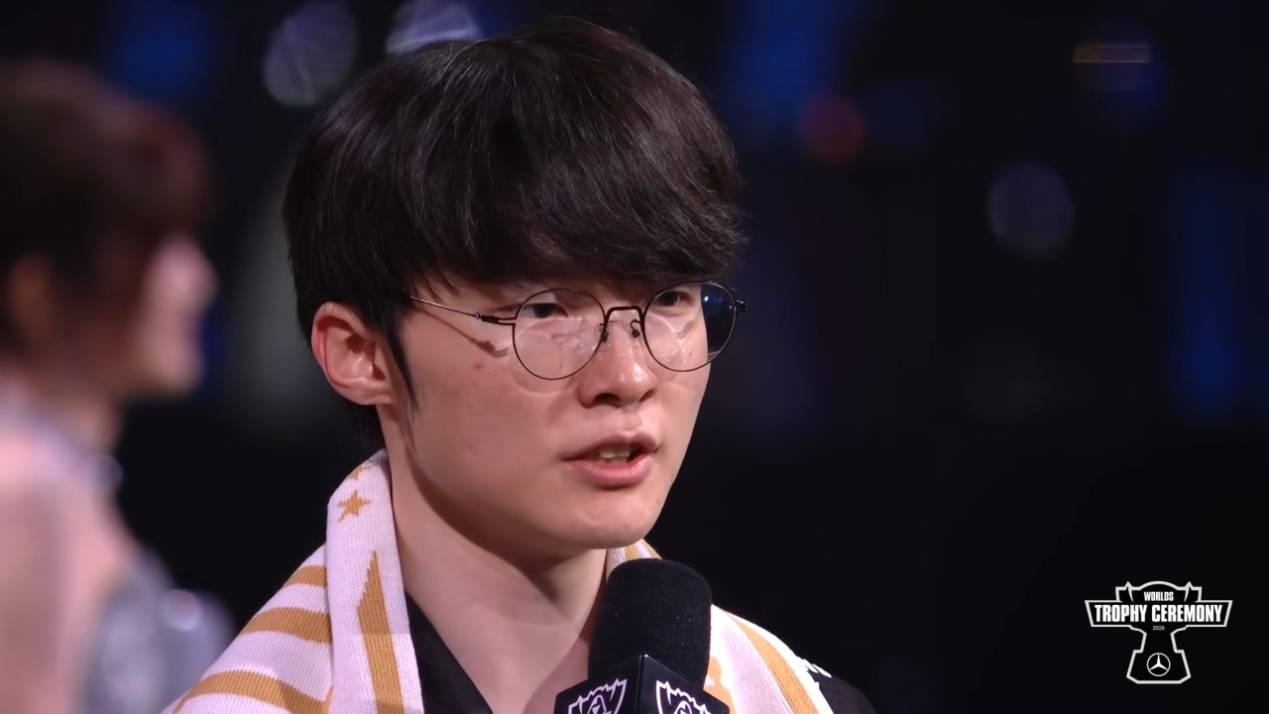 LOL迎来重大爆料！拳头官(guān)方透(tòu)露，LCK明年的(de)比赛，教练或参与指挥