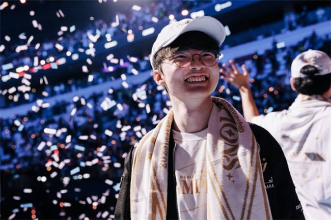 【一竞技1JingJi】LOL：LOL被(bèi)曝将重构游戏逻辑 Faker再(zài)一次摧(cuī)毁了LPL