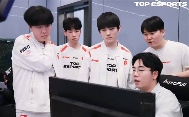 【一競(jìng)技1JingJi】LOL:Kanavi离谱发揮(huī) TES面對(duì)LCK比赛全被零封!