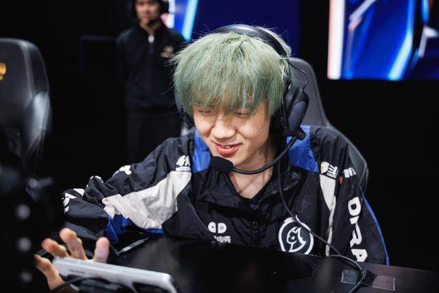 AG王朝真(zhēn)的影響(xiǎng)转会期？狼队成唯一大户，DRG讓(ràng)粉(fěn)丝失望