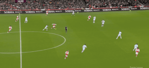 英超(chāo)：阿森纳2-0布伦特福德5分领跑(pǎo) 梅裡(lǐ)諾(nuò)传射 萨卡补刀(dāo) 赖斯(sī)伤退