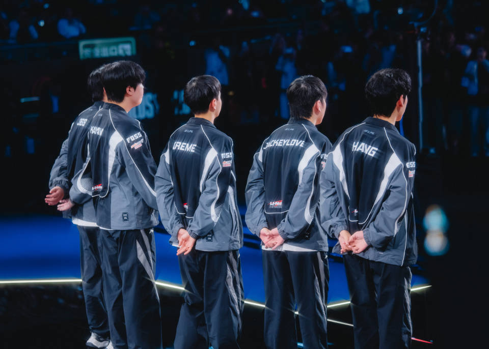 LOL战队全球实力(lì)榜(bǎng)更(gèng)新：LCK包揽前(qián)四，TES升至第六！