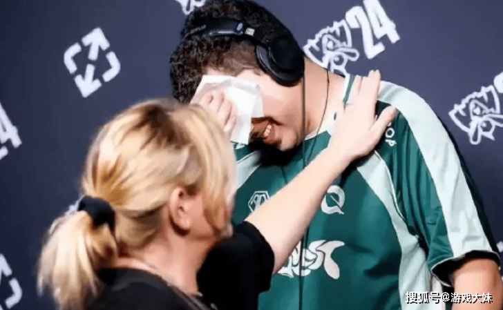 LOL选手吐槽女性生理期，镜頭(tóu)被全部剪掉，如今战队宣布将他开除