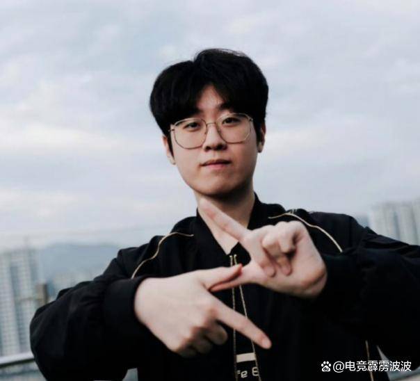 LPL转会新规引发巨震！BLG登顶积分榜，ON離(lí)队前景(jǐng)成谜