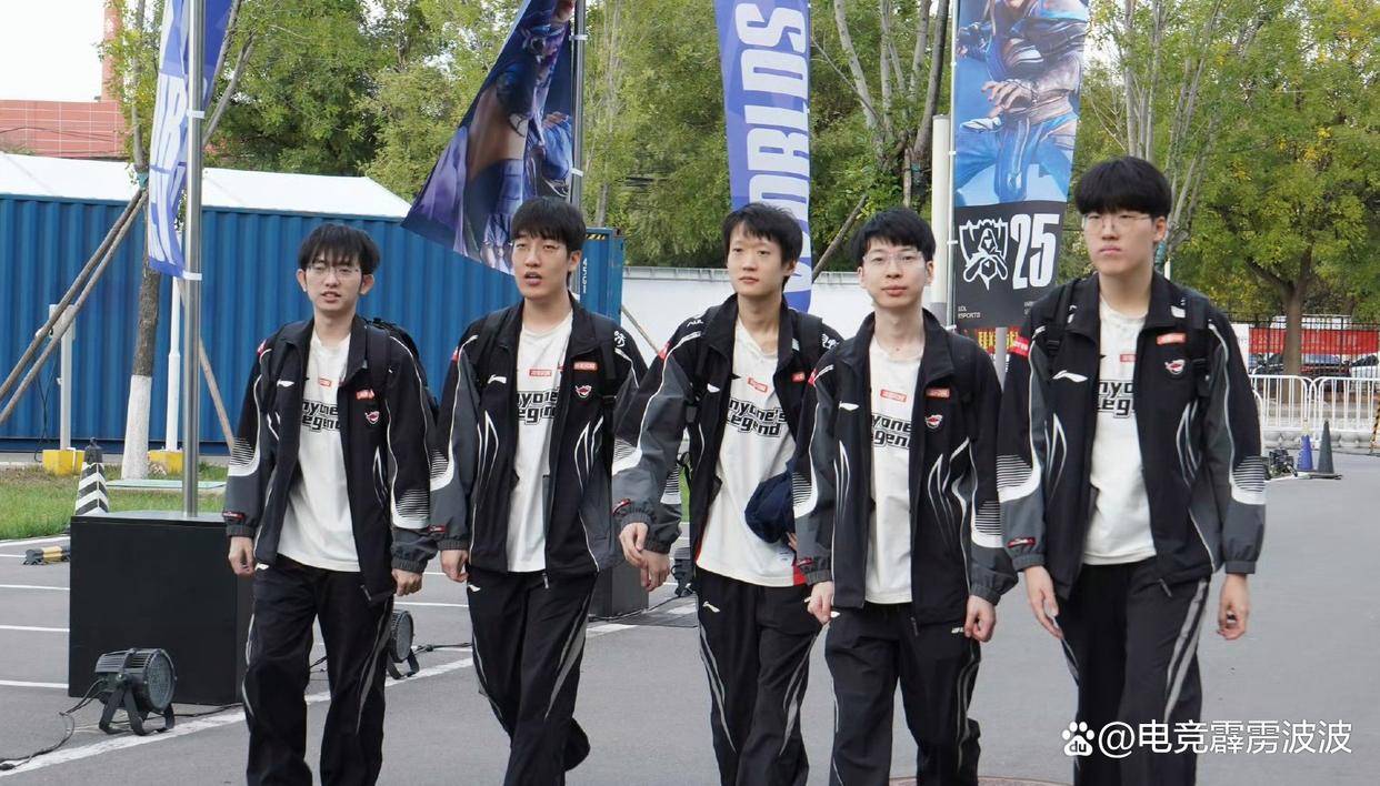 LPL转会新规引发巨震！BLG登顶积分榜，ON離(lí)队前景(jǐng)成谜