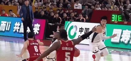 虚惊一场！曝(pù)广东外(wài)援萨姆纳伤情(qíng)無(wú)大碍 社(shè)媒回应垃圾话引关注