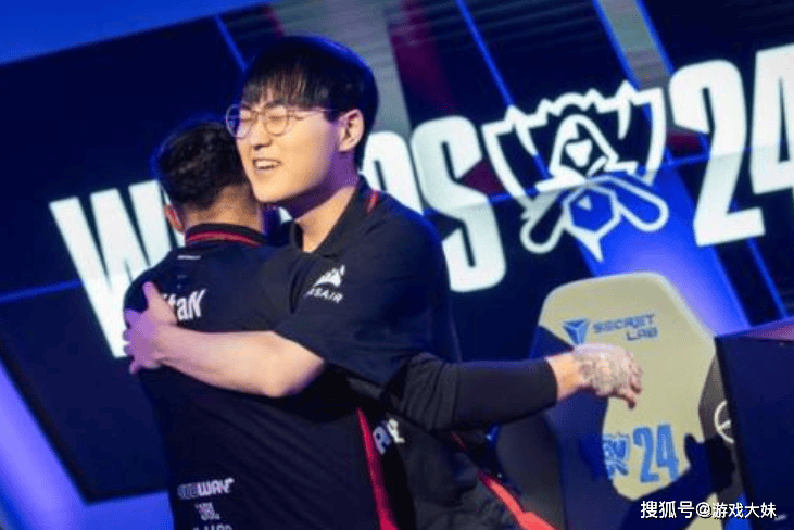 知名LOL选手被(bèi)举报，多位女(nǚ)性指控(kòng)被(bèi)他(tā)X騷(sāo)擾(rǎo)，官方将他(tā)永久禁赛